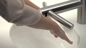 Кран Dyson Airblade Tap AB09 Short с сушилкой для рук
